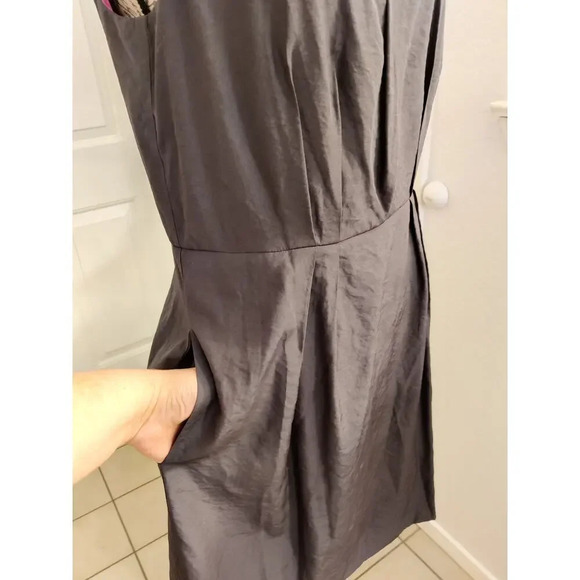 Ann Taylor Loft Mini Dress Pleated Sleeveless Charcoal Gray with Pockets Size 8 - Picture 8 of 11
